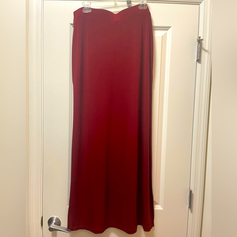 NWOT $60R Moda International Maxi Skirt With Thigh High Side Split Size Large - Picture 2 of 6